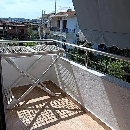 Vila Aliaj For 2 With Private Balcony And Garden View Durrës